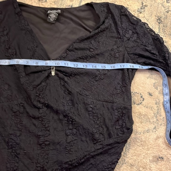 b.i.y.a.y.c.d.a. Black Ruched 3/4 Sleeve Lace and Sequined Blouse - Picture 10 of 13